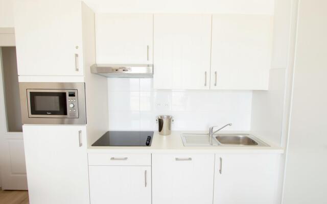 Modern beachside apartment in Bray-Dunes close to De Panne