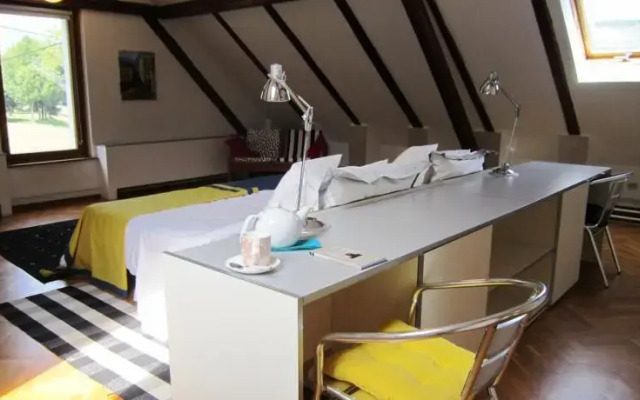 Loft Apartment Shoofit