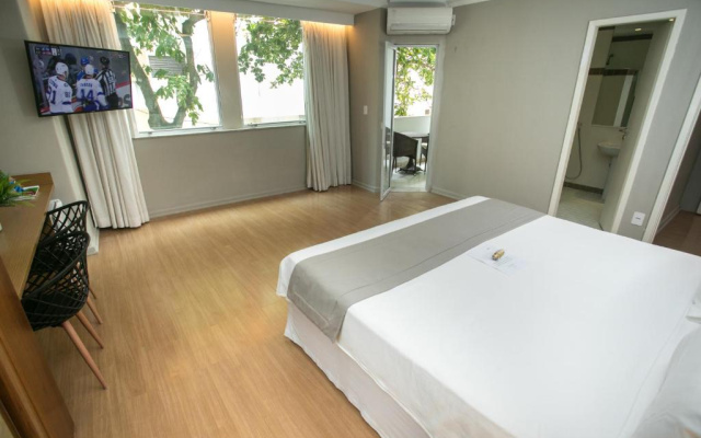 Regency Park Hotel