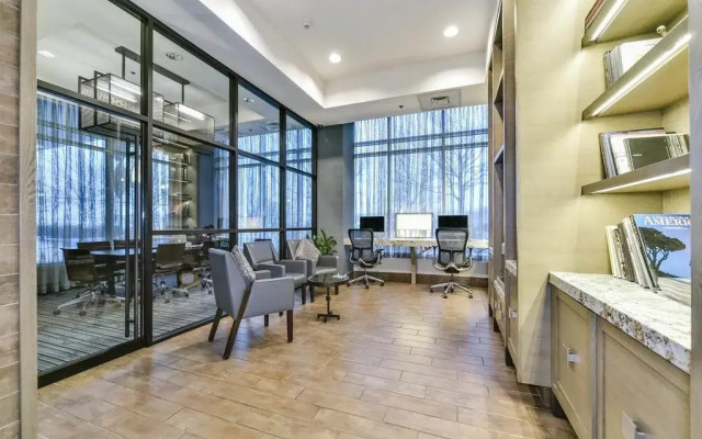 Boston Harbor View Luxury Suites