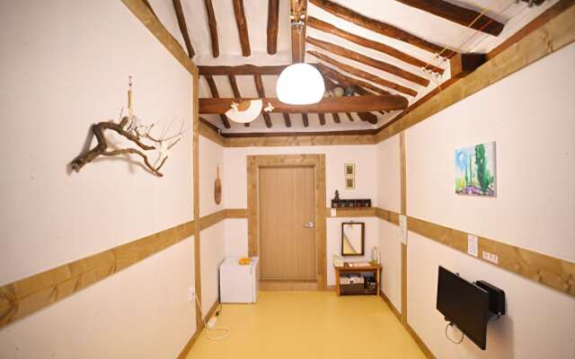 Jeongju Starry Garden Pension