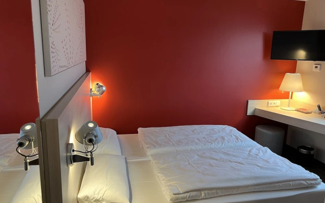 Serways Hotel Lüneburger Heide West