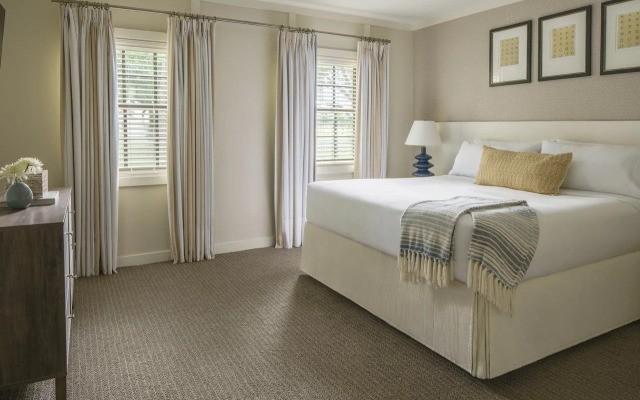 Cloister At The Boca Raton