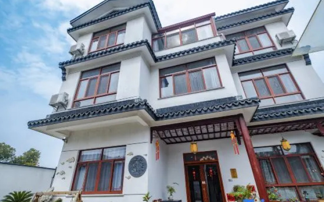 Taihu Easy Stay Lakeside · Front Lakeview Designer Family-Friendly Holiday Villa – Exterior – Suzhou