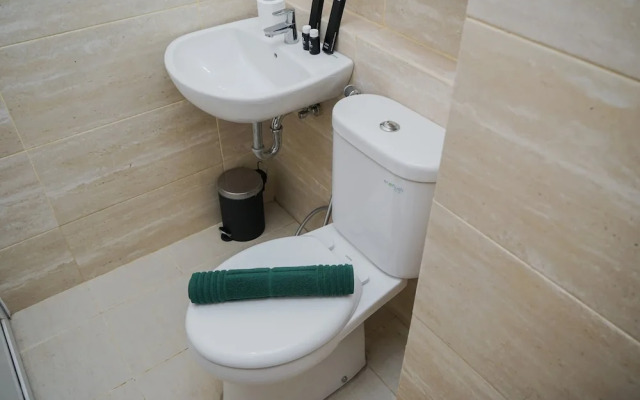 Cozy Living Studio Apartment Springwood Residence near IKEA Alsut