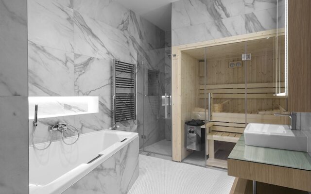 Luxury Apartment by Hi5 - Erzsébet square Suite