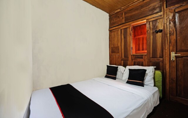 Capital O 93238 Lembah Mbalong Resort