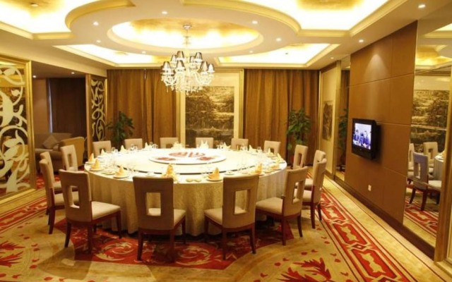 Yiyang Huatian Hotel