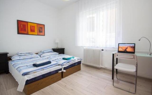 Andrássy Apartment With Free Parking