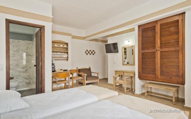 Philoxenia Studios 1