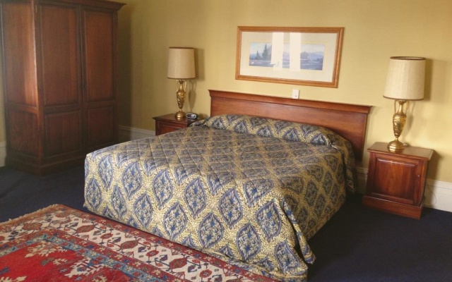 The York Palace Hotel – Guest Rooms – York