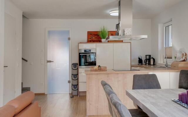 Exceptional 'House Joop' in Niedernsill with garden