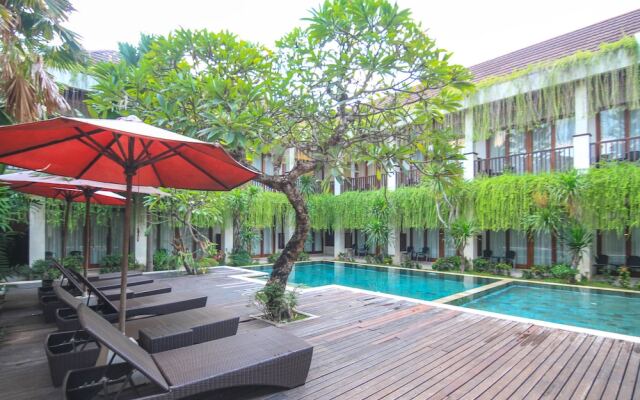巴厘岛登巴萨艾里萨努尔新路伍拉赖402号酒店(Airy Sanur Bypass Ngurah Rai 402 Bali)