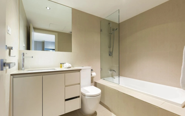 North Sydney Fully Self-Contained-16 Wal