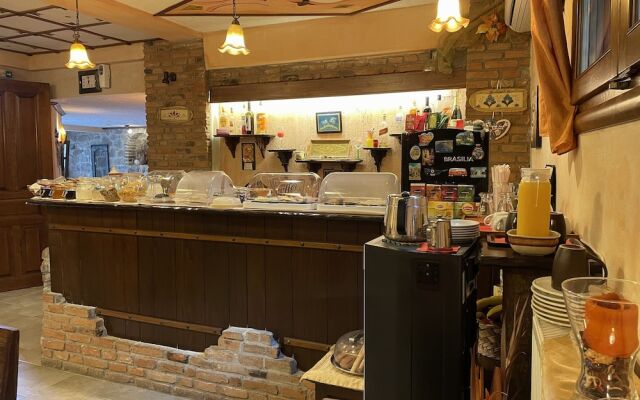 Archontiko Mesohori Suites & Apartments