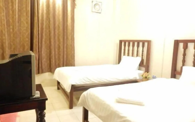 Vang Vieng Camellia Hotel