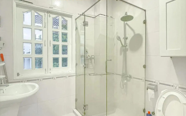 Villa 90 - Villa 86 Group