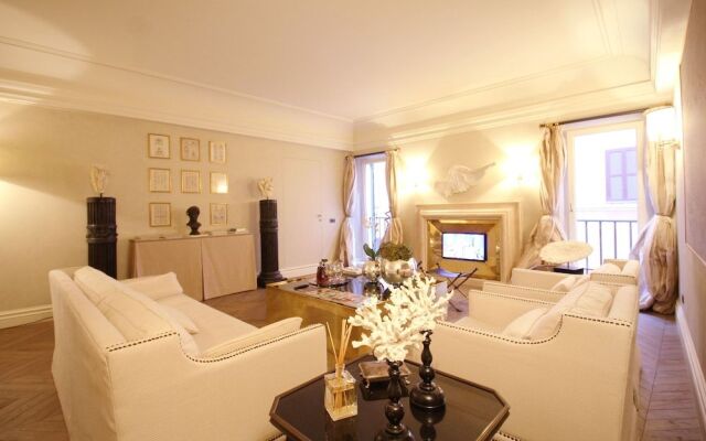 Deluxe Spanish Steps Experience