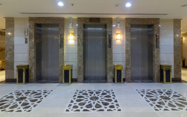 Al Bayraq Hotel