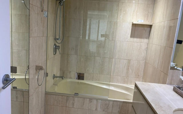 Contessa Holiday Apartments