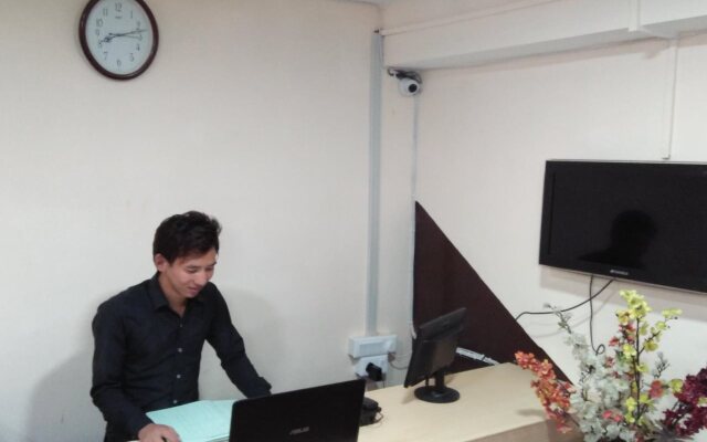 Hotel Pleasant Hill Residency