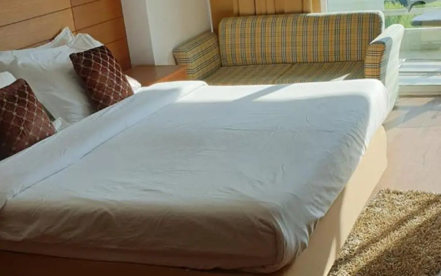 Vtsix Condo Rentals at View Talay 6 Pattaya