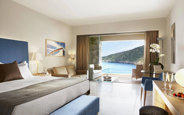 Daios Cove