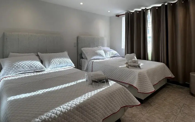 Hotel Santa Ana Luxury Rentals