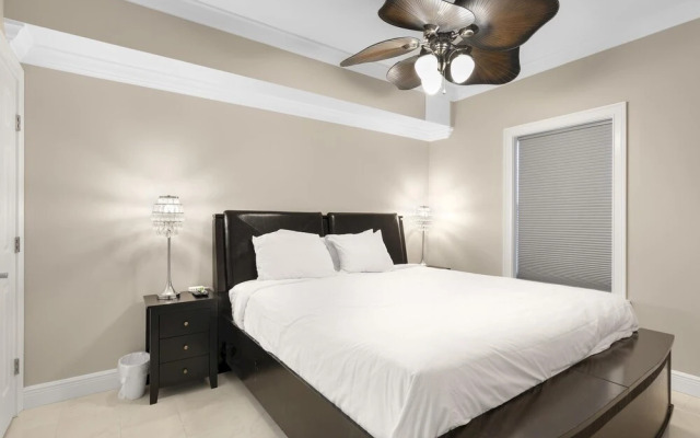 Majestic Sun 414B-3BR 3BA- flr 4- (10)