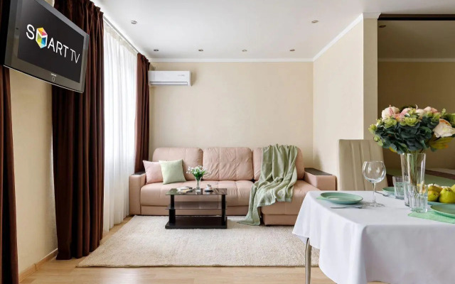 Апартаменты на улице Селезнёва 4/13к2