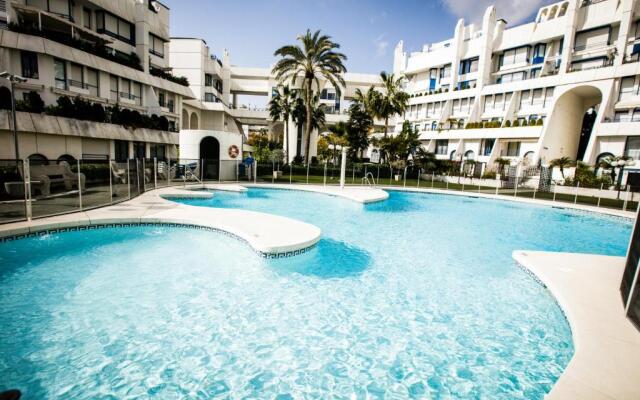 Duplex apartment on the beach 71