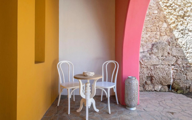 Saint Artemios Hotel and Oriental Suites