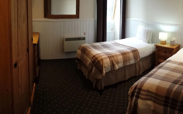 Star Hotel