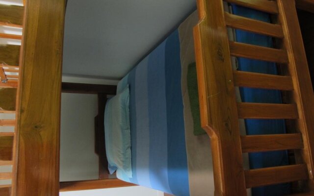 The Oasis Hostel - Adults Only
