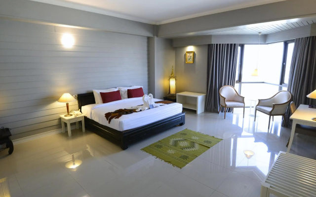 Napalai Hotel