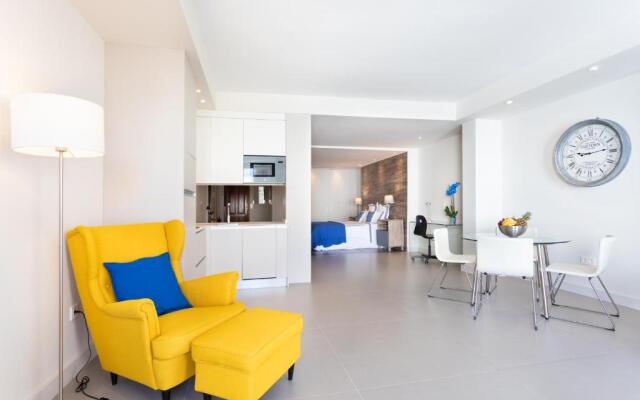 Rooms & Suites Loft 2H Deluxe Edition Arrecife