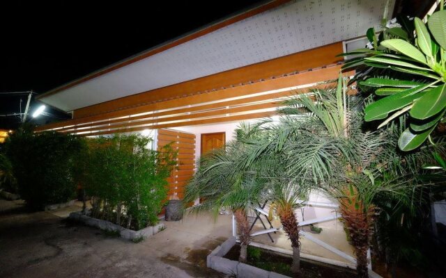 Homestay Thararin & Kanokrat