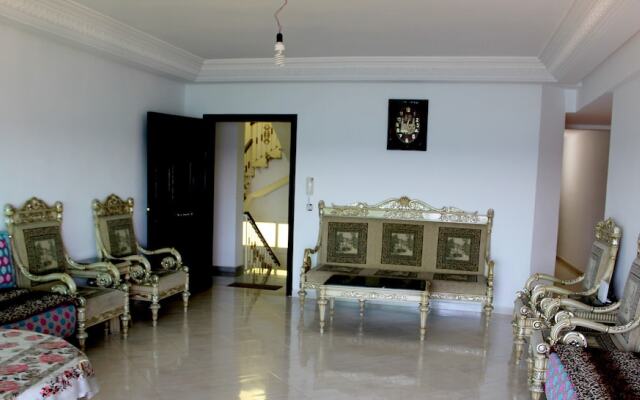 Residence California Fnideq