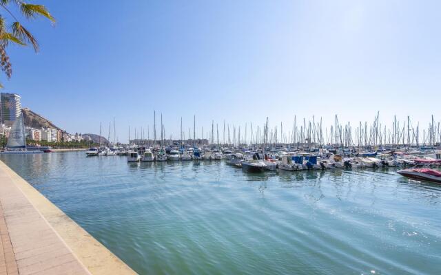 Gerona Apartment by GHR Rentals