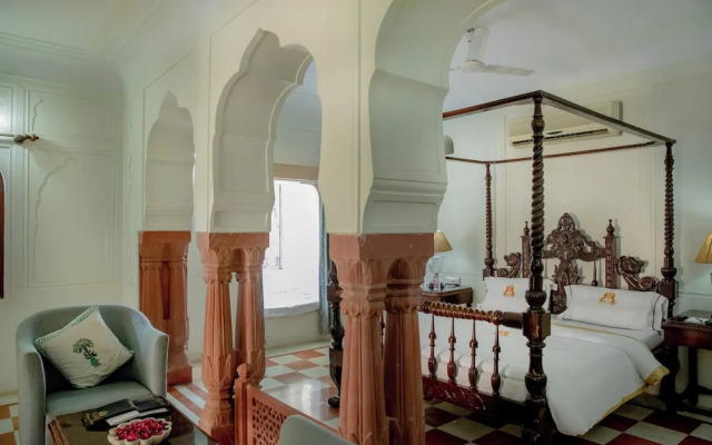 Shahpura Abhaneri Resort