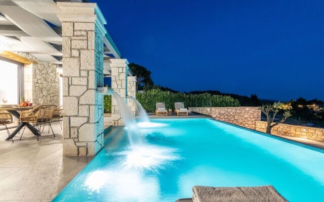 Castielia Residence