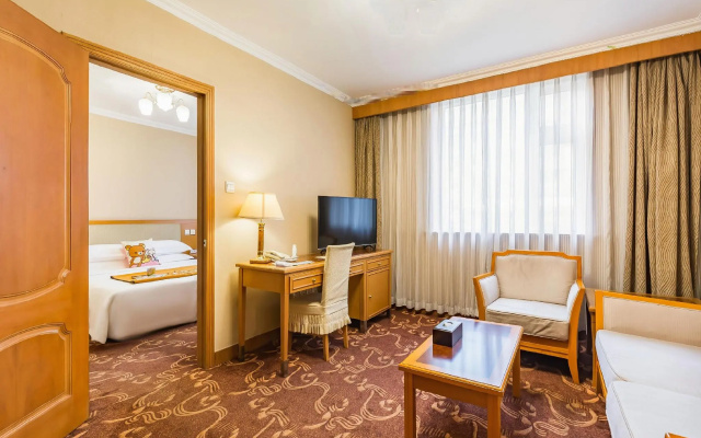 Guoyi Hotel – Guest Rooms – Beijing