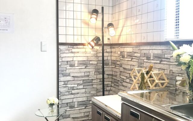 TSUKI Tsuruhashi House