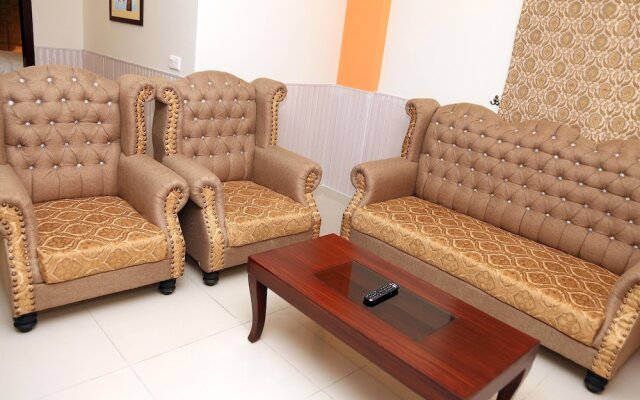 Hak Mall Suites