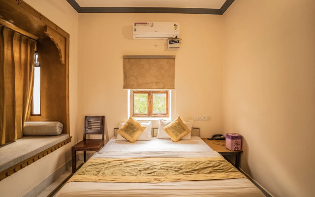 Hotel Chouhan Palace