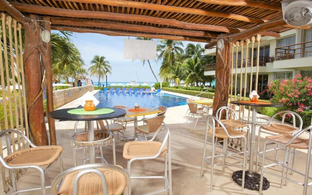 Ixchel Beach Hotel