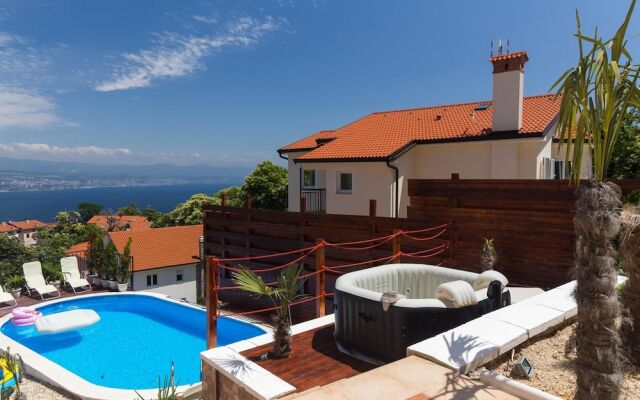 Villa With 5 Bedrooms in Opatija, With Wonderful sea View, Private Poo