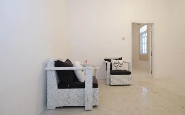 Dewi Residence 1