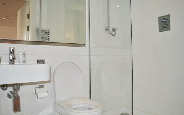 Stylish 1 Bedroom Apartment In Manchester