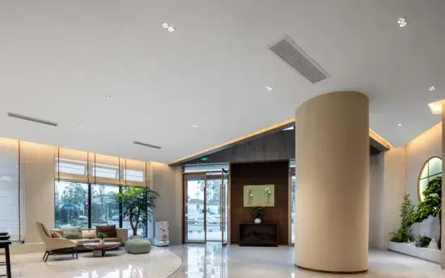 Palace Hotels(ChengDu Polar Ocean Park He Yue Plaza)